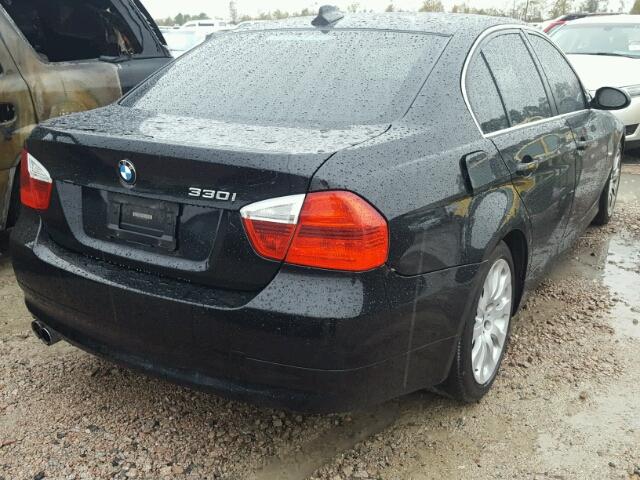 WBAVB33566PS13301 - 2006 BMW 330 I BLACK photo 4