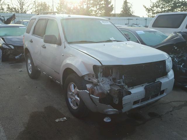 1FMCU031X8KA80568 - 2008 FORD ESCAPE XLT WHITE photo 1