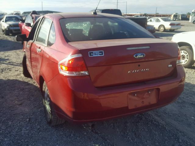 1FAHP35N99W268758 - 2009 FORD FOCUS SE RED photo 3