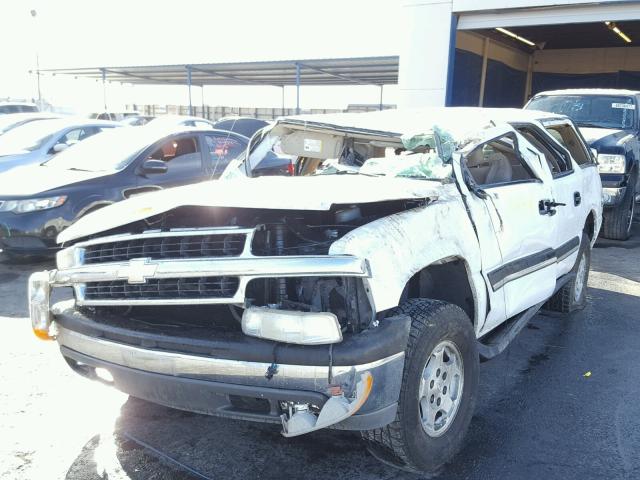 3GNEC16T54G282116 - 2004 CHEVROLET SUBURBAN C WHITE photo 2