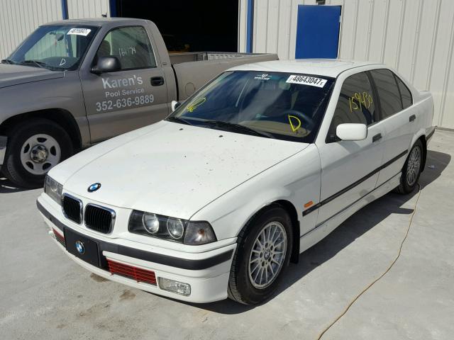 WBACD4322WAV60446 - 1998 BMW 328 I AUTO WHITE photo 2