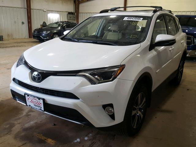 JTMWFREV1JJ194115 - 2018 TOYOTA RAV4 ADVEN WHITE photo 2