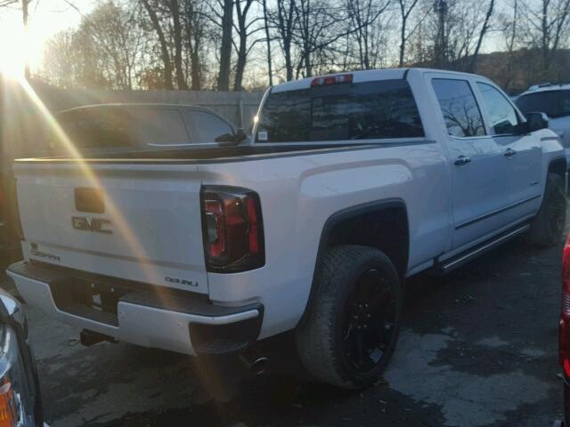 3GTU2PEJ5HG474748 - 2017 GMC SIERRA K15 WHITE photo 4