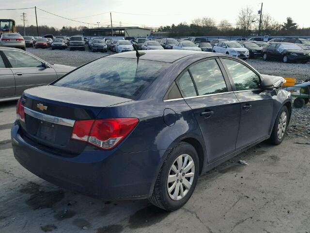 1G1PC5SH2B7172362 - 2011 CHEVROLET CRUZE LS BLUE photo 4