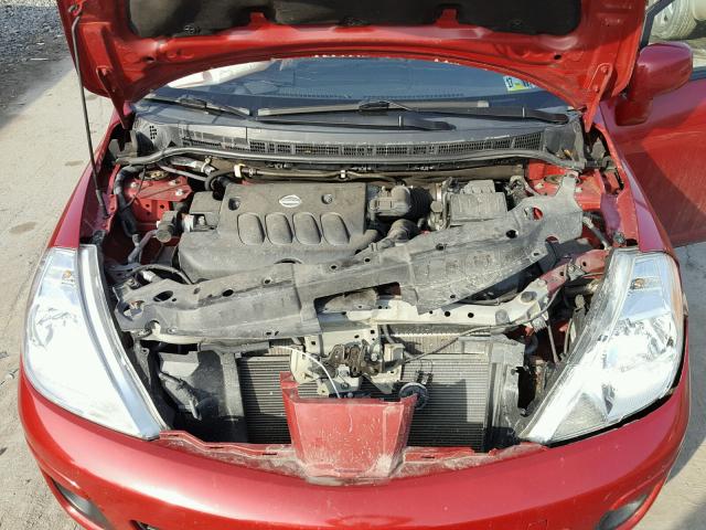 3N1BC1AP9AL408019 - 2010 NISSAN VERSA S RED photo 7