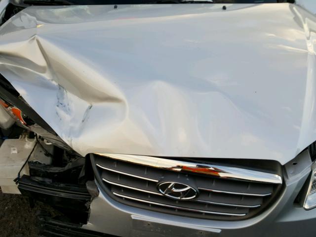 KMHDU46D99U696933 - 2009 HYUNDAI ELANTRA GL SILVER photo 7