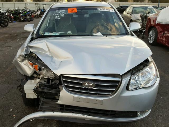 KMHDU46D99U696933 - 2009 HYUNDAI ELANTRA GL SILVER photo 9