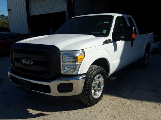 1FT7X2A68DEB59219 - 2013 FORD F250 SUPER WHITE photo 2