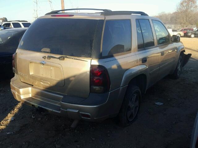 1GNDS13S462174317 - 2006 CHEVROLET TRAILBLAZE GOLD photo 4