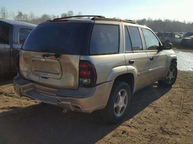 1GNDT13S062351524 - 2006 CHEVROLET TRAILBLAZE GOLD photo 4