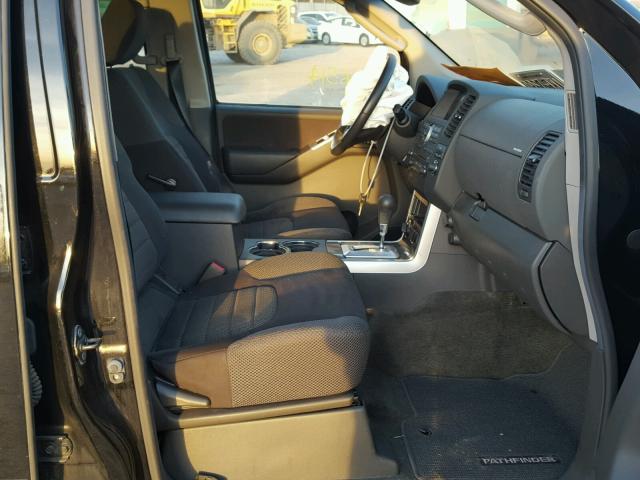 5N1AR1NB2BC631744 - 2011 NISSAN PATHFINDER BLACK photo 5