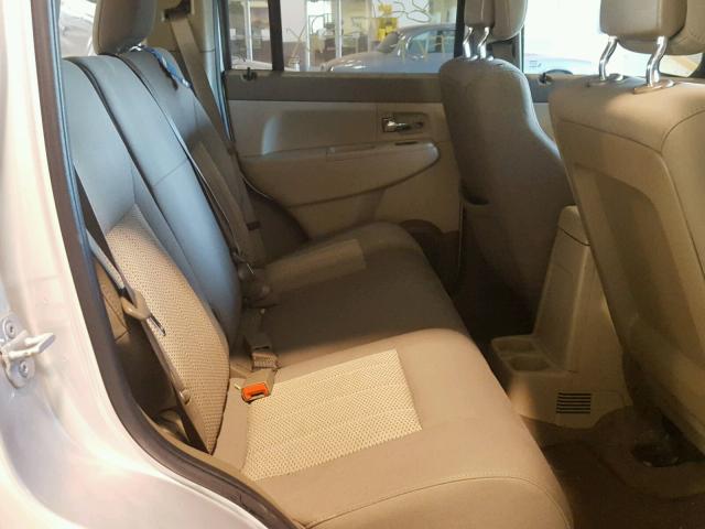 1J4PP2GK6BW517066 - 2011 JEEP LIBERTY SP SILVER photo 6