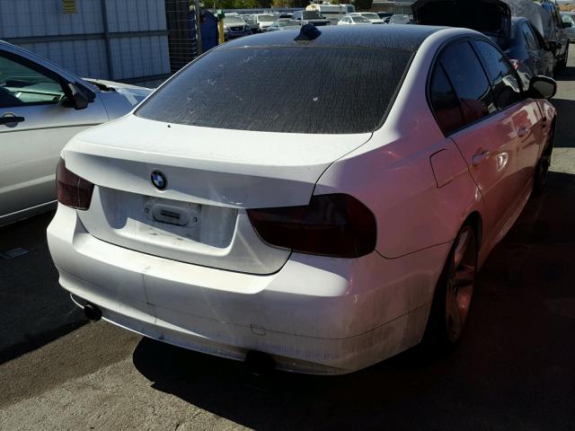 WBAPM73569E191116 - 2009 BMW 335 I WHITE photo 4