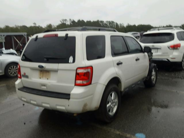 1FMCU0D71AKC66685 - 2010 FORD ESCAPE XLT WHITE photo 4