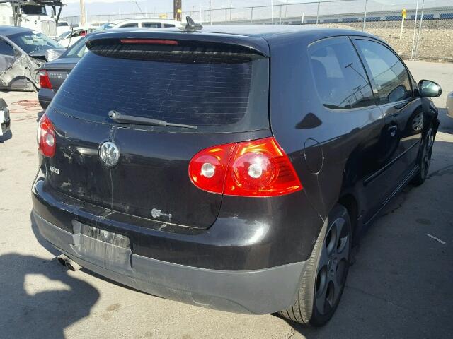 WVWEV71K77W055813 - 2007 VOLKSWAGEN NEW GTI BLACK photo 4