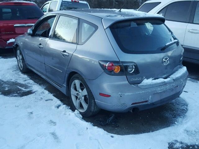 JM1BK343X51337169 - 2005 MAZDA 3 HATCHBAC GRAY photo 3