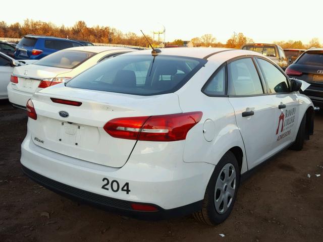 1FADP3E27GL270897 - 2016 FORD FOCUS S WHITE photo 4