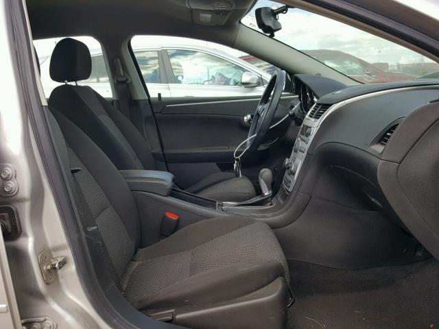 1G1ZH57B08F227260 - 2008 CHEVROLET MALIBU 1LT SILVER photo 5