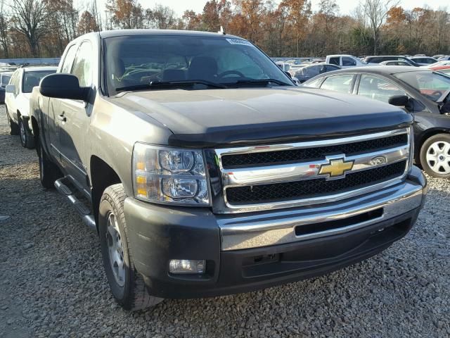 1GCRCSE03BZ410714 - 2011 CHEVROLET SILVERADO GRAY photo 1