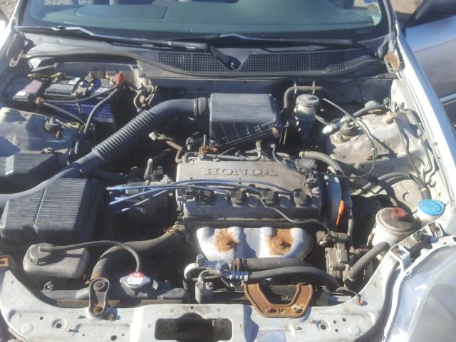 2HGEJ6616YH530925 - 2000 HONDA CIVIC BASE GRAY photo 7