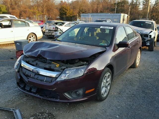 3FAHP0HA4BR238311 - 2011 FORD FUSION SE BURGUNDY photo 2