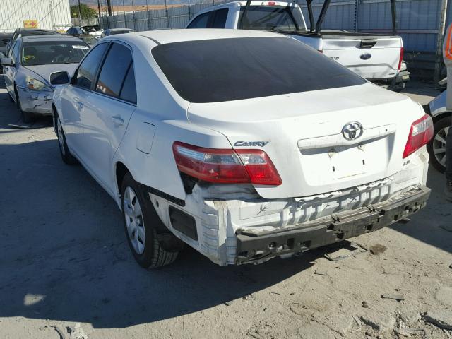 4T4BE46K08R024878 - 2008 TOYOTA CAMRY CE WHITE photo 3