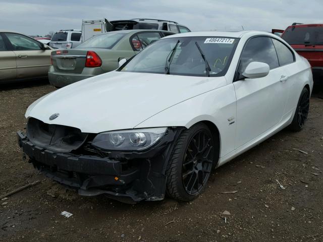 WBAKF9C5XCE859166 - 2012 BMW 335 XI WHITE photo 2