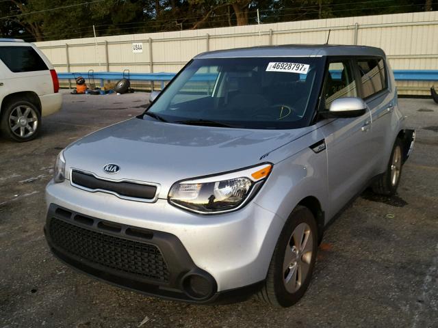 KNDJN2A20G7830321 - 2016 KIA SOUL SILVER photo 2