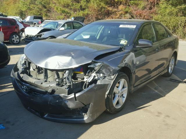 4T1BF1FK9CU035439 - 2012 TOYOTA CAMRY BASE GRAY photo 2