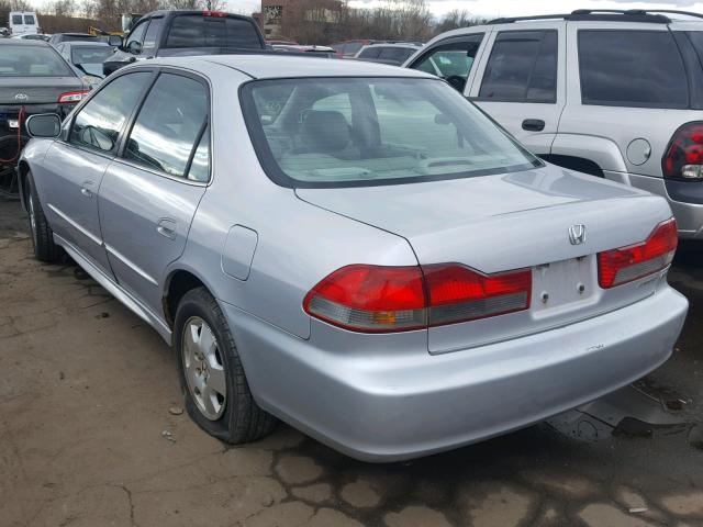 1HGCG16591A014431 - 2001 HONDA ACCORD EX SILVER photo 3