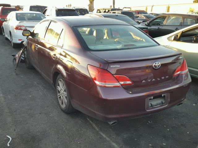 4T1BK36B16U113675 - 2006 TOYOTA AVALON XL RED photo 3