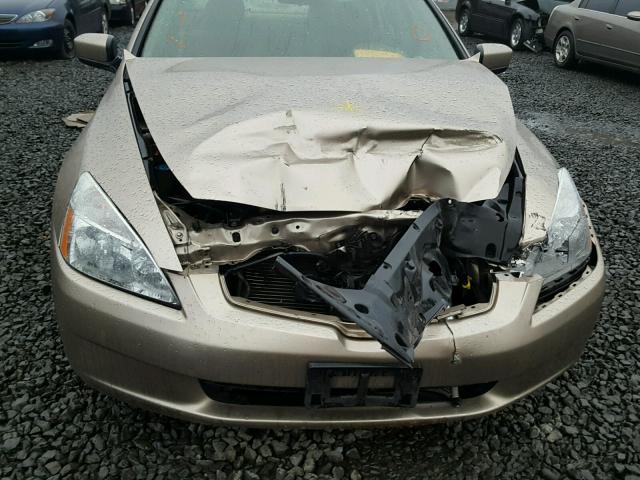 JHMCM56334C004403 - 2004 HONDA ACCORD LX GOLD photo 9