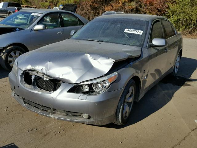 WBANA735X4B807121 - 2004 BMW 530 I GRAY photo 2