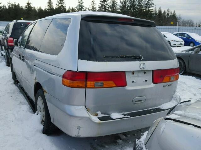 2HKRL18582H004260 - 2002 HONDA ODYSSEY LX SILVER photo 3