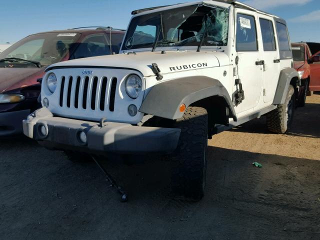 1C4BJWFG2GL103717 - 2016 JEEP WRANGLER U WHITE photo 2