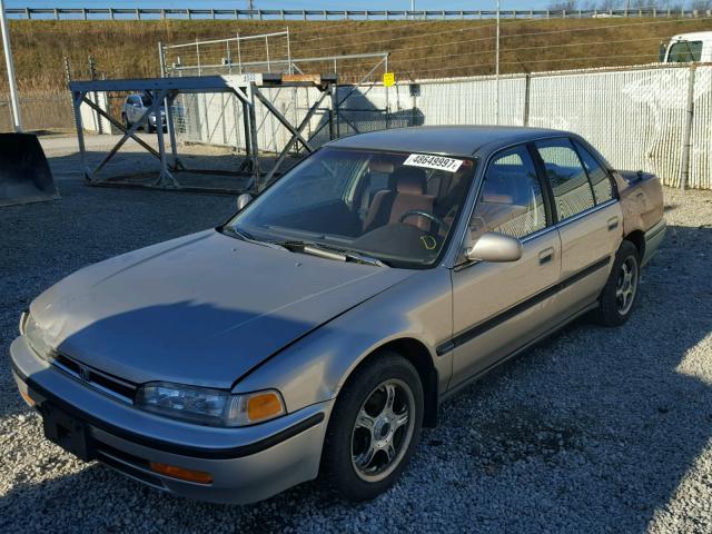 1HGCB765XPA184145 - 1993 HONDA ACCORD LX SILVER photo 2