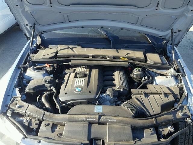 WBAPH5C55BA441726 - 2011 BMW 328 I SULE BLUE photo 7