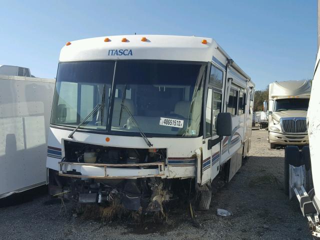1FCNF53S7Y0A08140 - 2000 FORD MOTORHOME WHITE photo 2