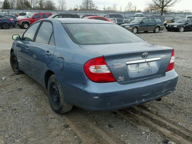 4T1BE32K63U162296 - 2003 TOYOTA CAMRY LE ლურჯი ფოტო 3