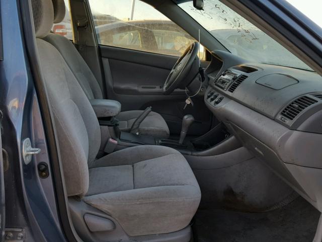 4T1BE32K63U162296 - 2003 TOYOTA CAMRY LE ლურჯი ფოტო 5