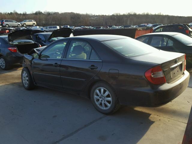 4T1BE32KX2U528811 - 2002 TOYOTA CAMRY LE 紫色 照片 3