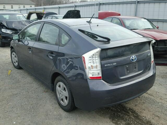 JTDKN3DUXA0022551 - 2010 TOYOTA PRIUS GRAY photo 3