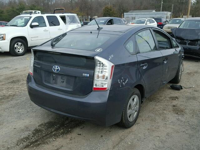 JTDKN3DUXA0022551 - 2010 TOYOTA PRIUS GRAY photo 4