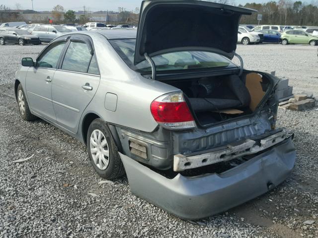 4T1BE32K35U592905 - 2005 TOYOTA CAMRY LE GRAY photo 3
