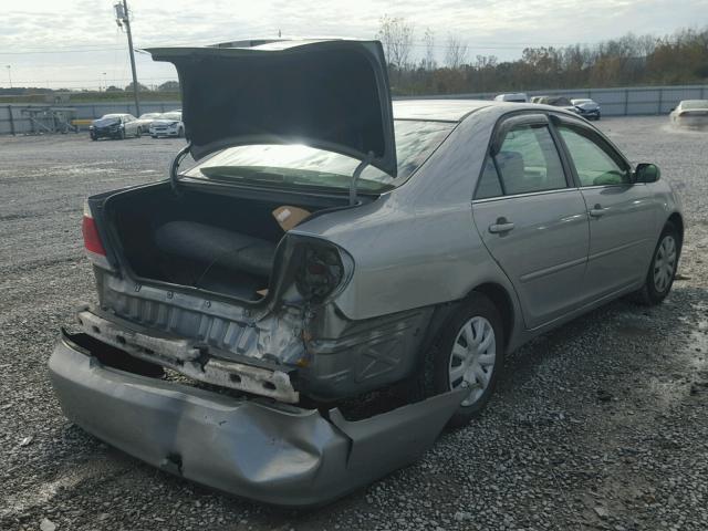 4T1BE32K35U592905 - 2005 TOYOTA CAMRY LE GRAY photo 4