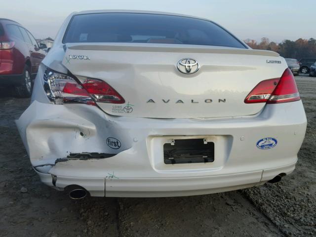 4T1BK36B67U205009 - 2007 TOYOTA AVALON XL Ақ фото 9