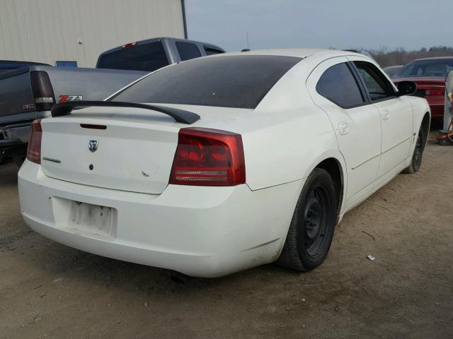 2B3KA43G16H457539 - 2006 DODGE CHARGER SE WHITE photo 4