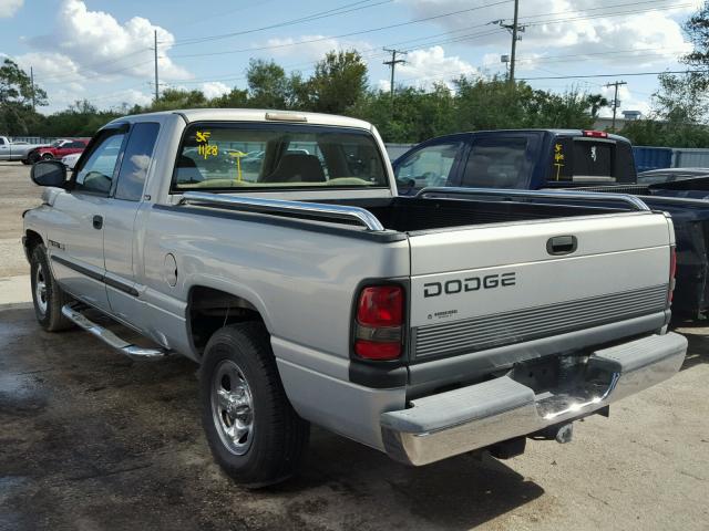 1B7HC13Z2YJ146822 - 2000 DODGE RAM 1500 SILVER photo 3