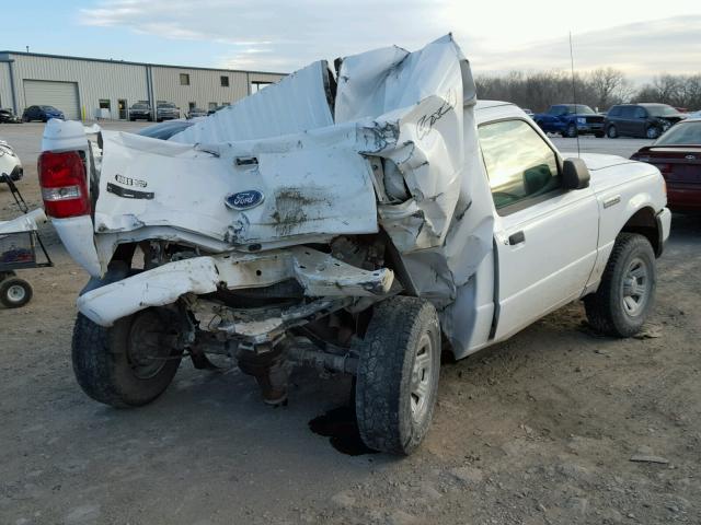 1FTYR11E17PA44745 - 2007 FORD RANGER WHITE photo 4