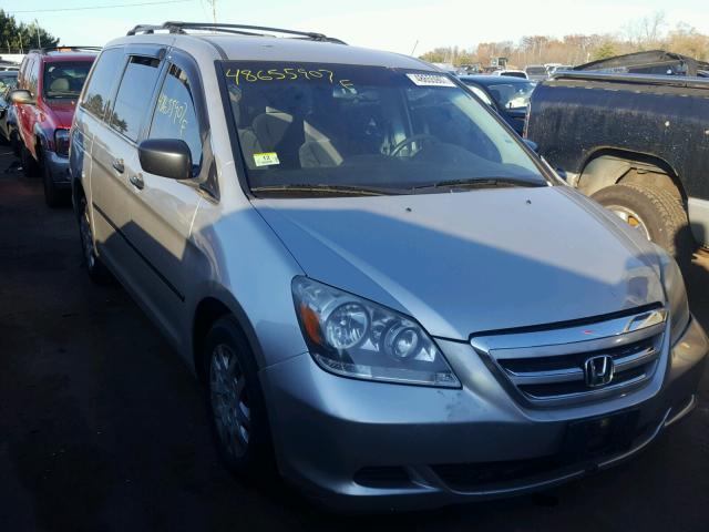 5FNRL38227B135546 - 2007 HONDA ODYSSEY LX SILVER photo 1